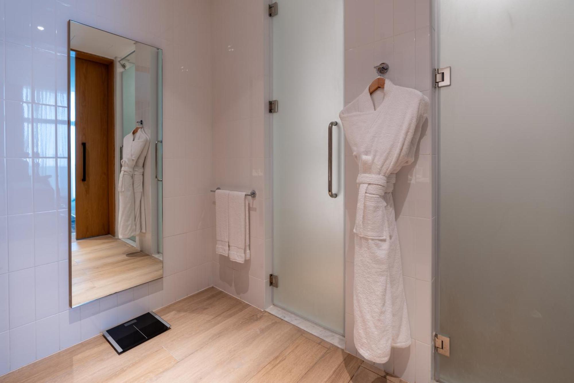 West Walk Retaj Hotel Al Rayyan 外观 照片