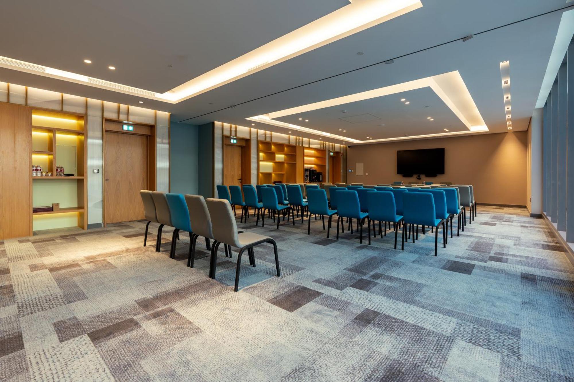 West Walk Retaj Hotel Al Rayyan 外观 照片