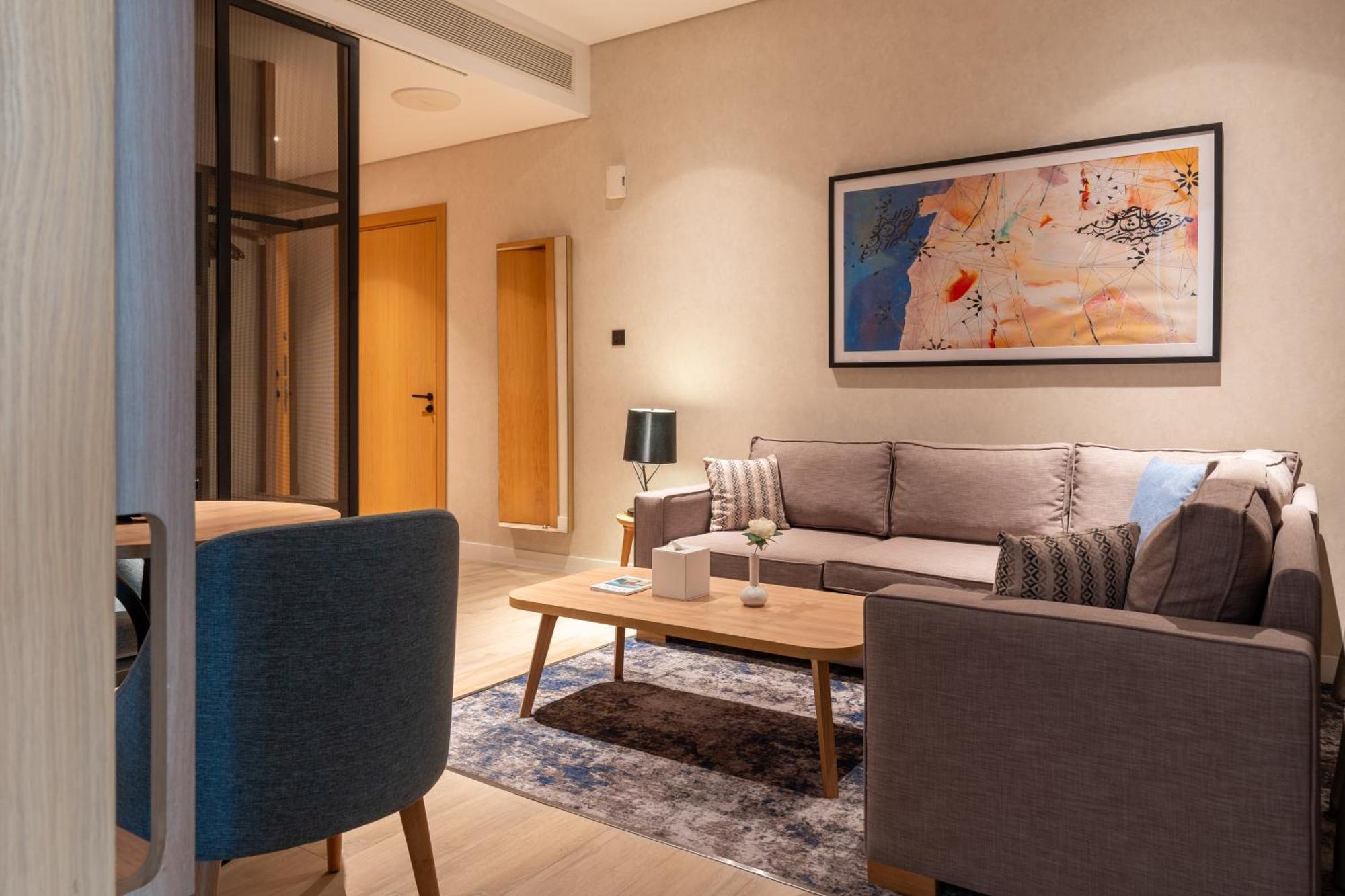 West Walk Retaj Hotel Al Rayyan 外观 照片